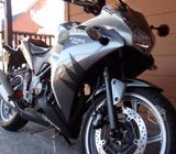 CBR 250 deportiva