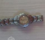 Hermoso reloj especial regalo