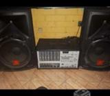 Mezclador de sonido American Sound + 2 parlantes