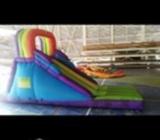 Juego inflable con turvina