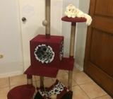 Torre para gatos